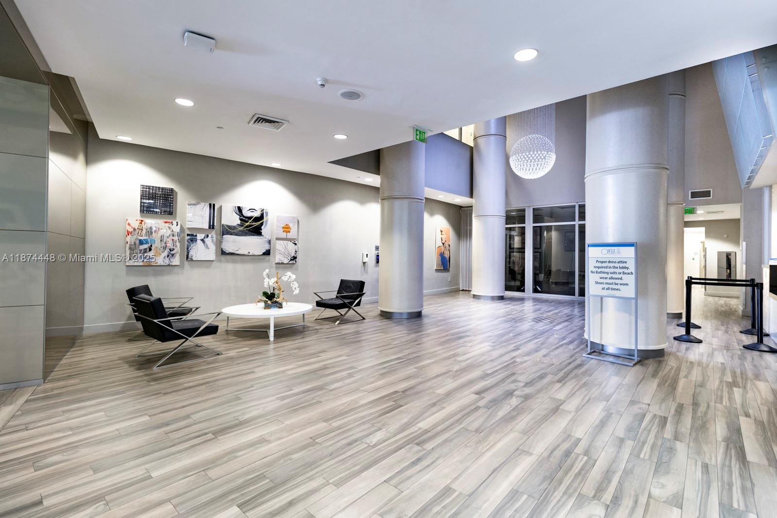 image Opera Tower Condo25