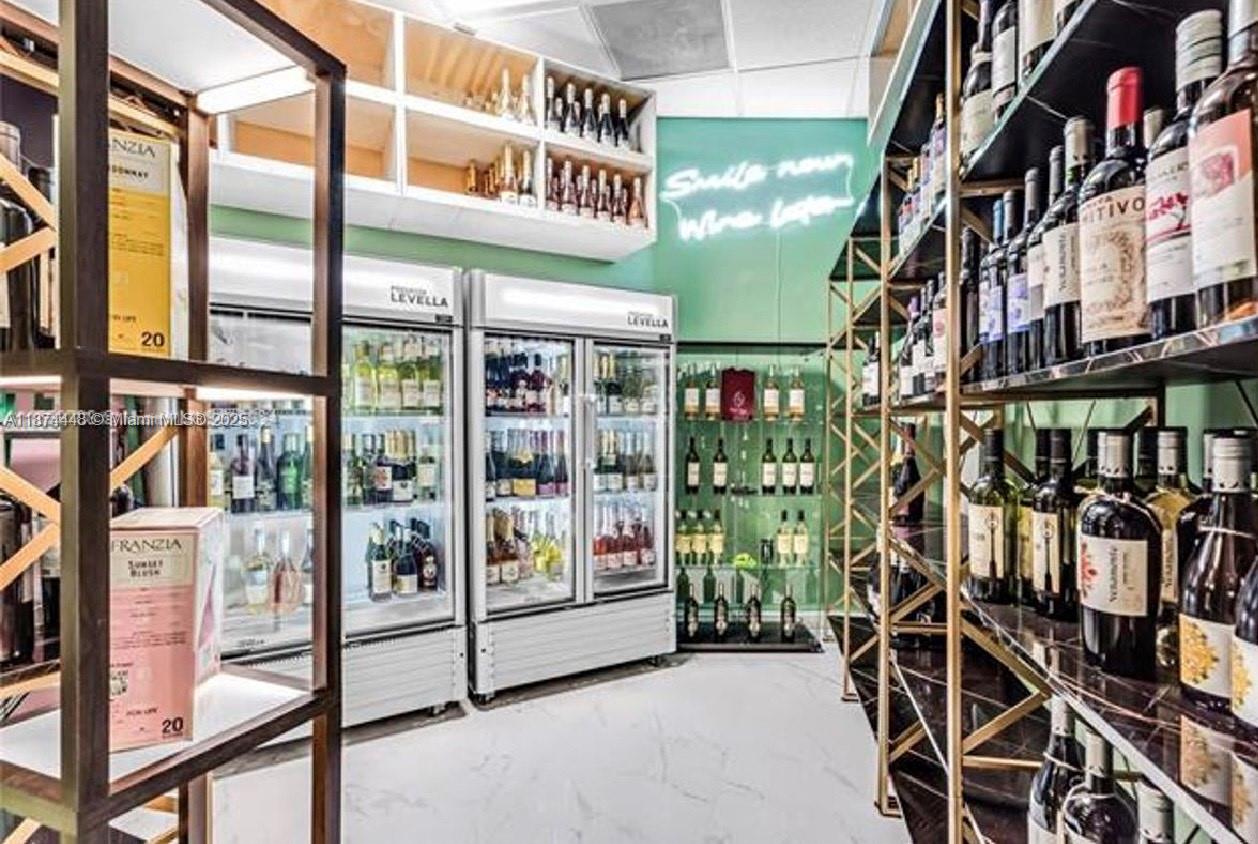 image Opera Tower Condo27