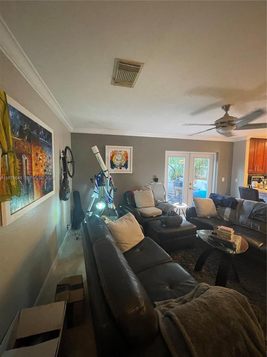 3486 SW 51st St Hollywood, FL 33312