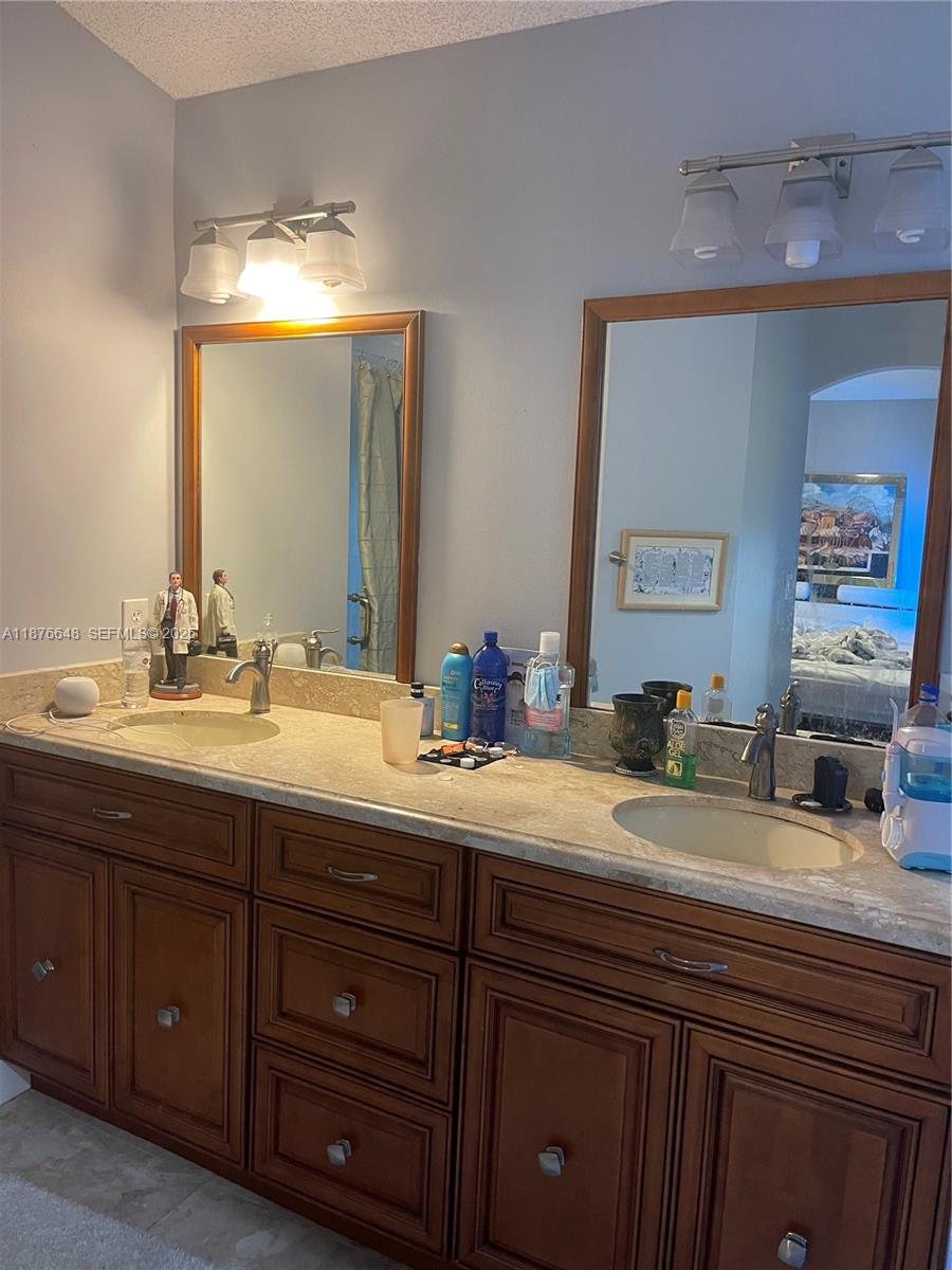 3486 SW 51st St Hollywood, FL 33312