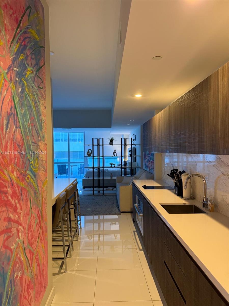 image Paramount Miami Worldcent20