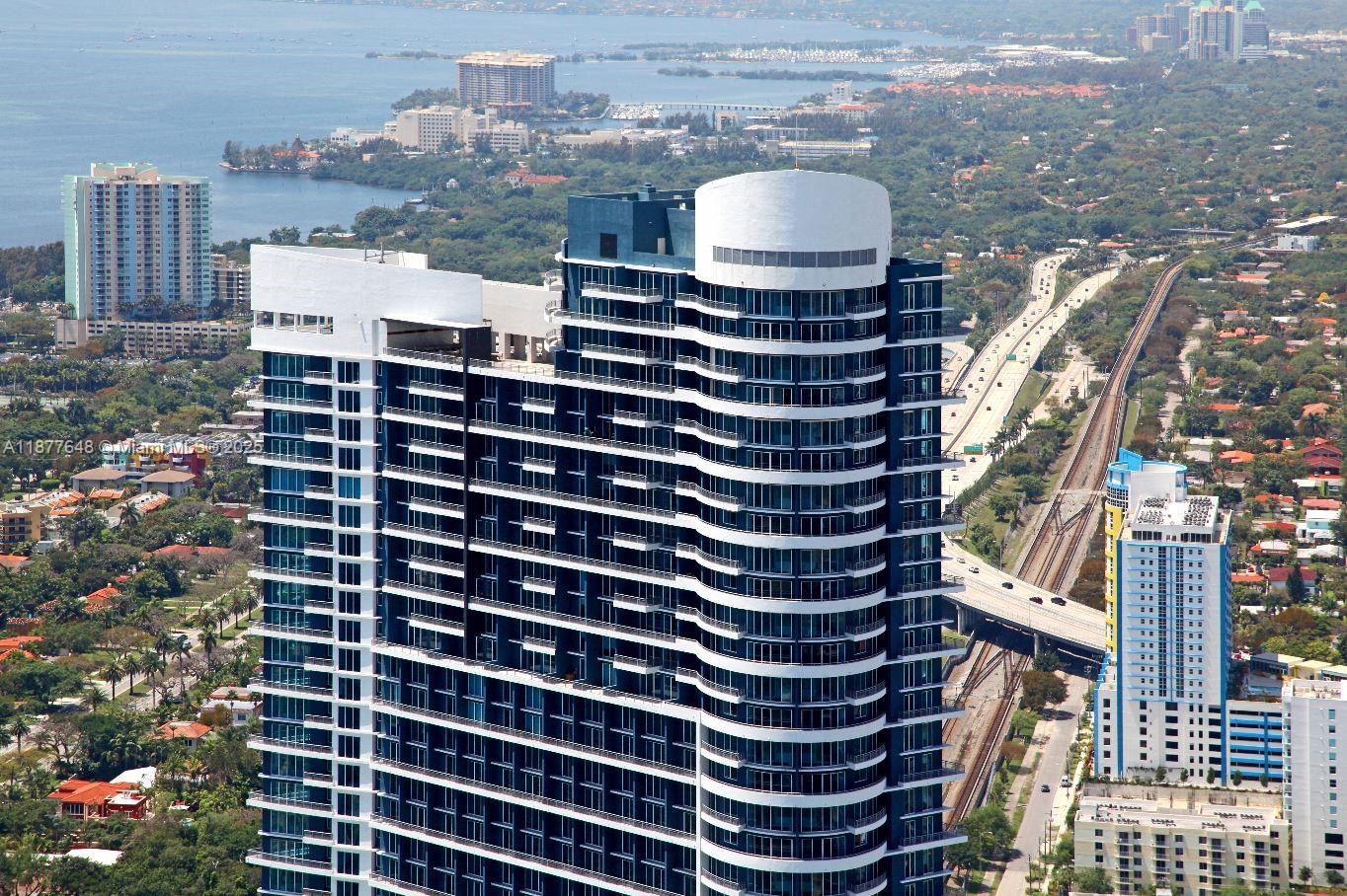 image Infinity At Brickell14