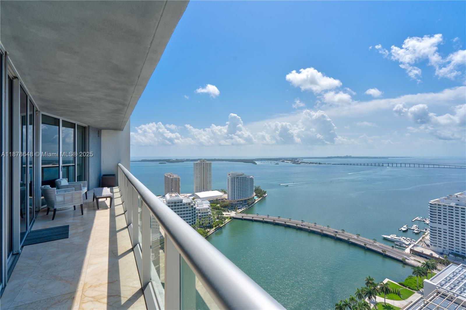 495 Brickell Ave #3505