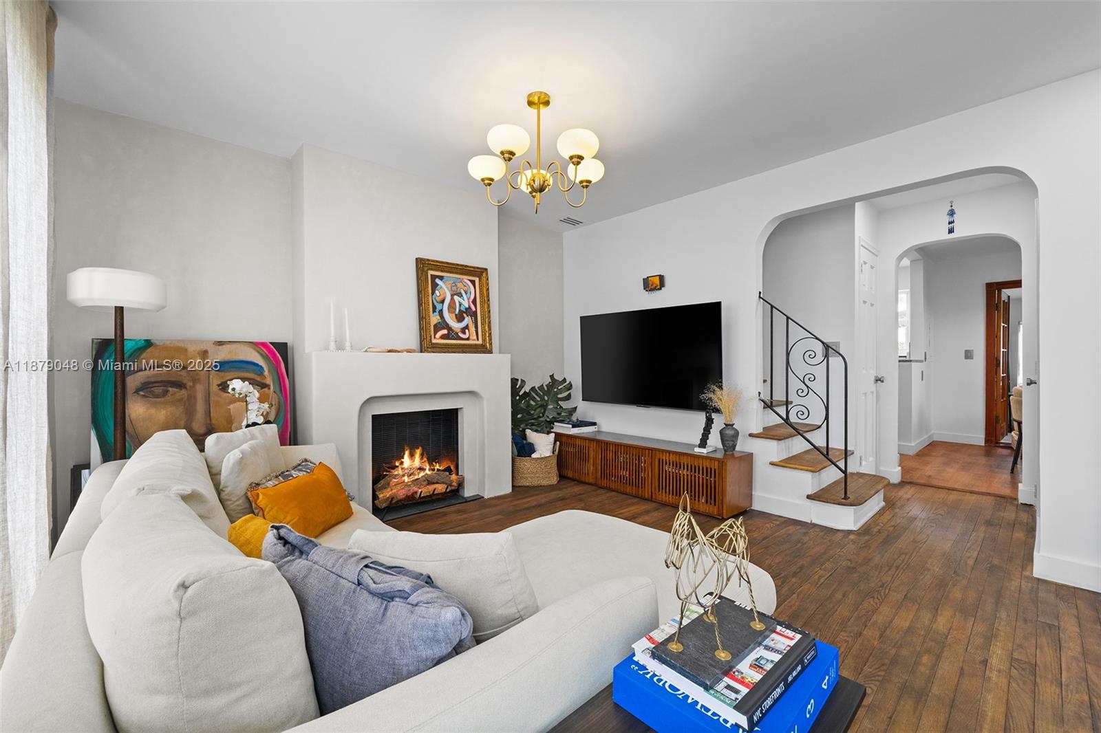 642 86th St Miami Beach, FL 33141