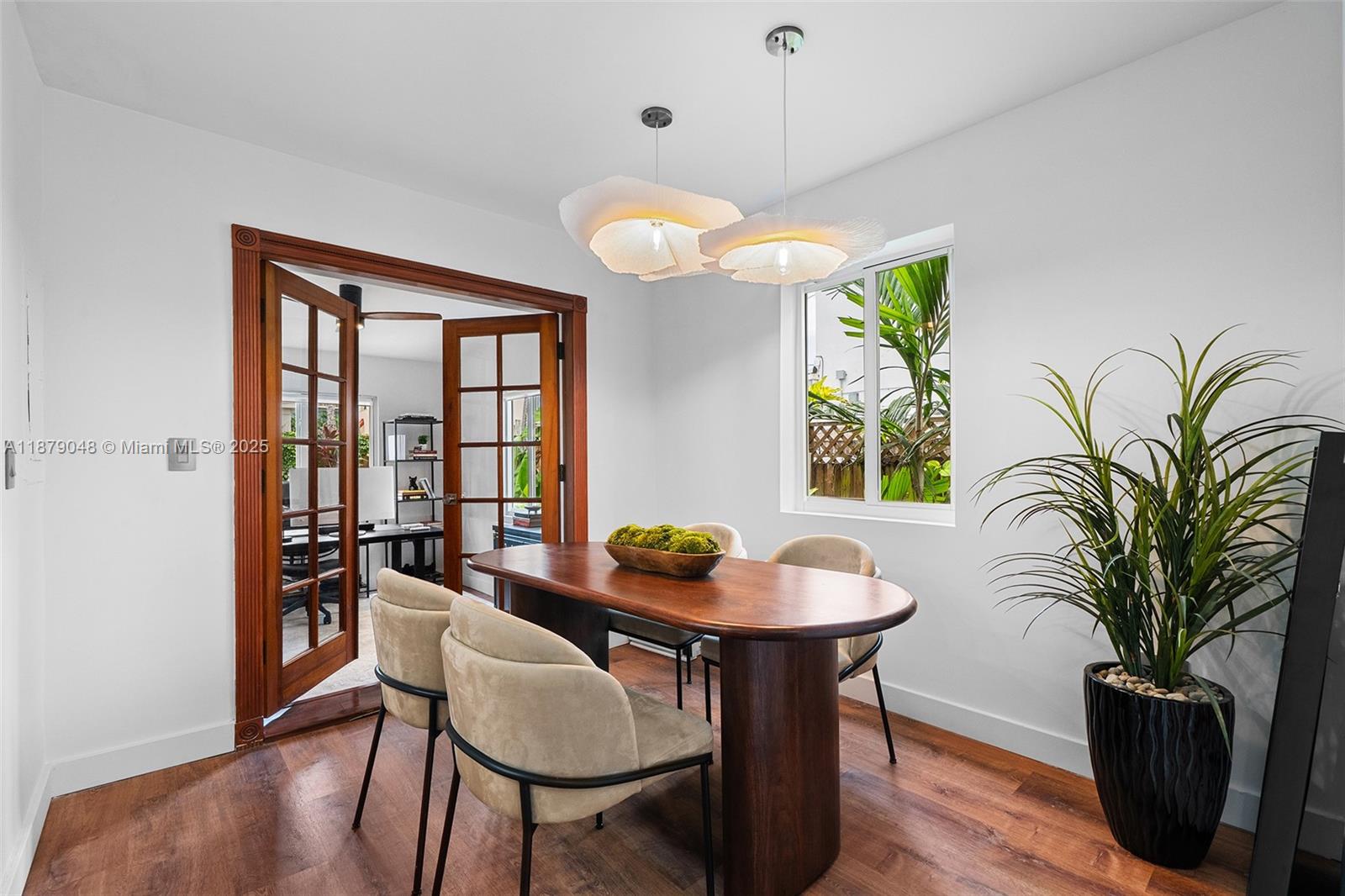 642 86th St Miami Beach, FL 33141