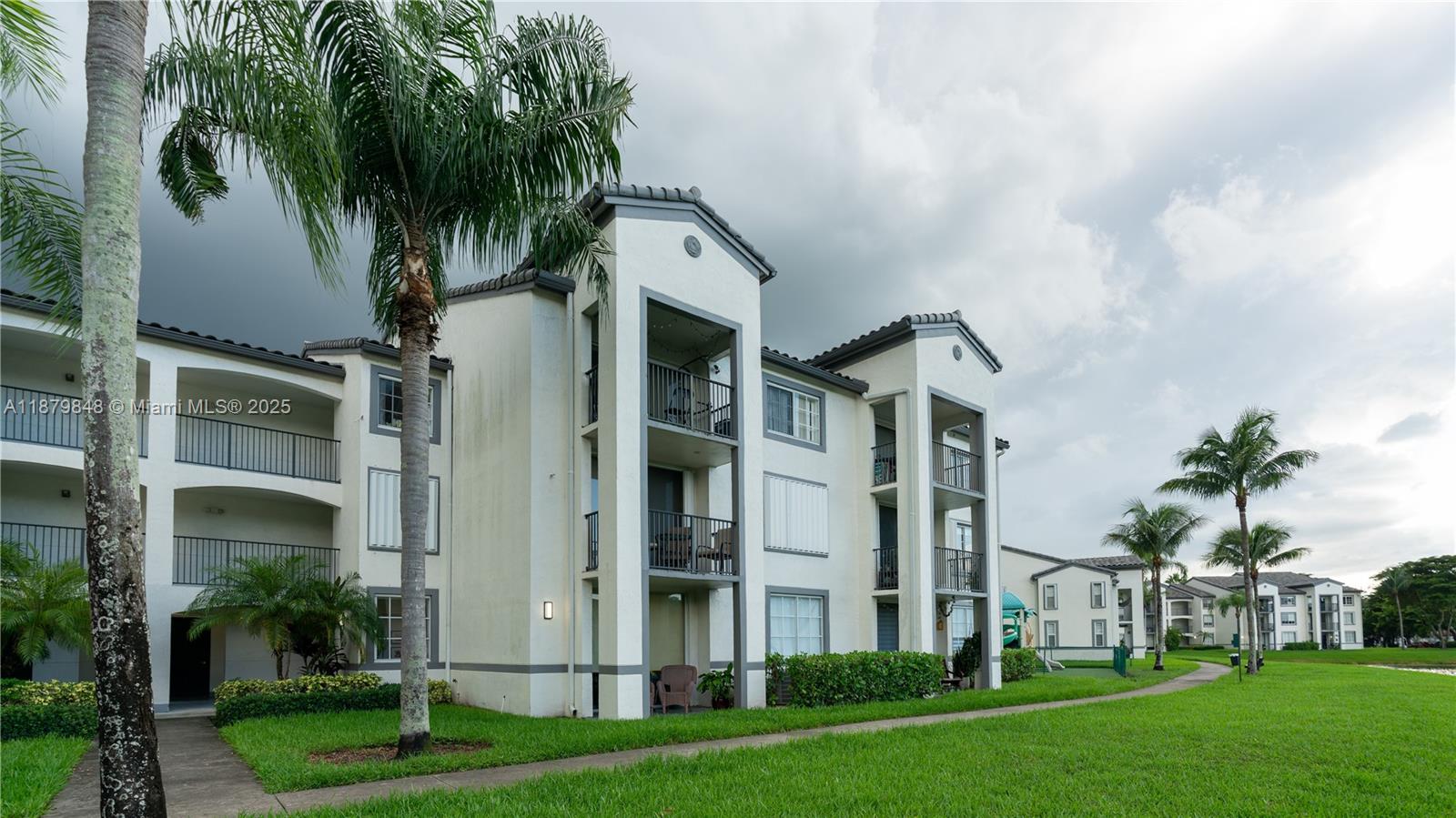 4360 NW 107th Ave #204