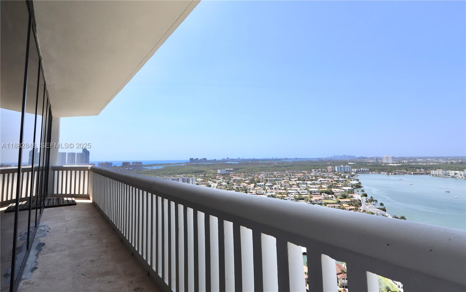 1000 Island Blvd #PH2 Aventura, FL 33160