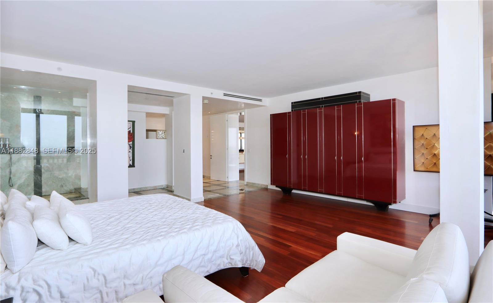 1000 Island Blvd #PH2 Aventura, FL 33160