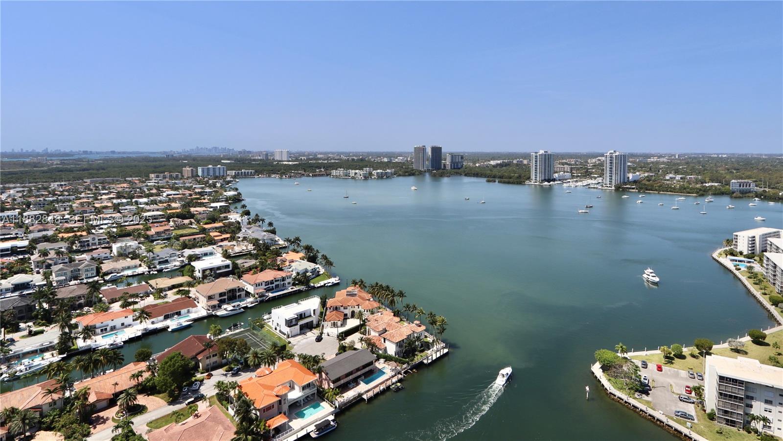 1000 Island Blvd #PH2 Aventura, FL 33160