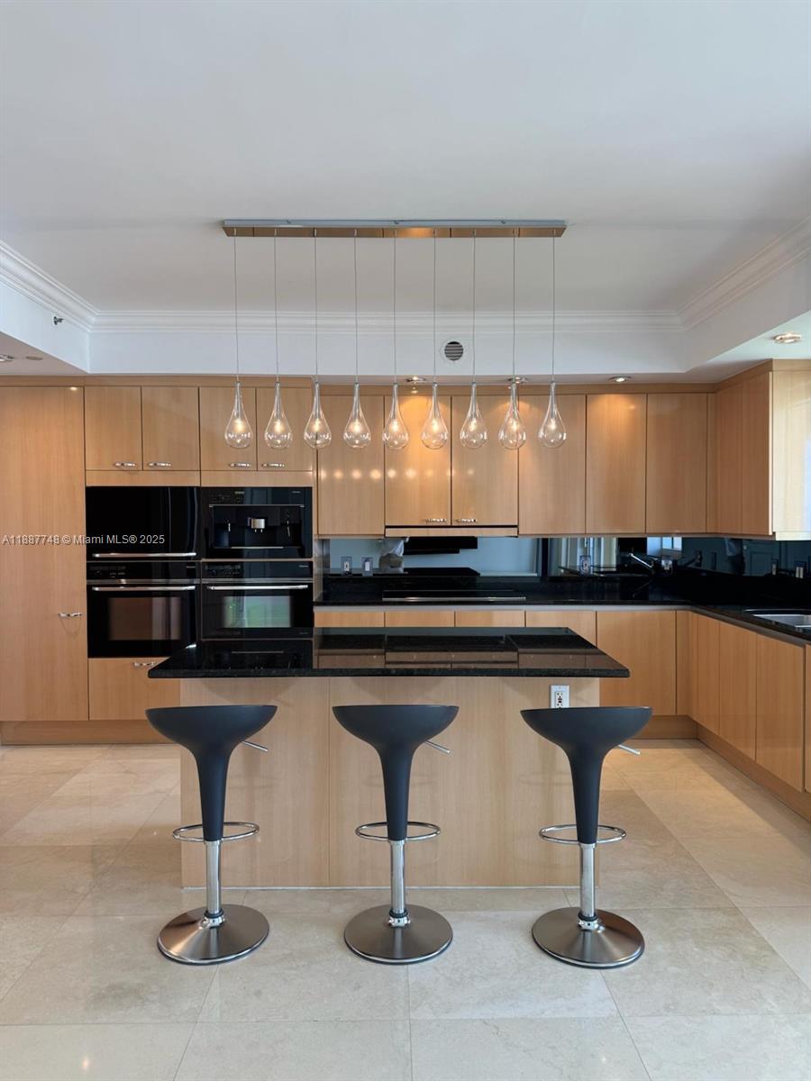 image Ocean Tower Two Condo9