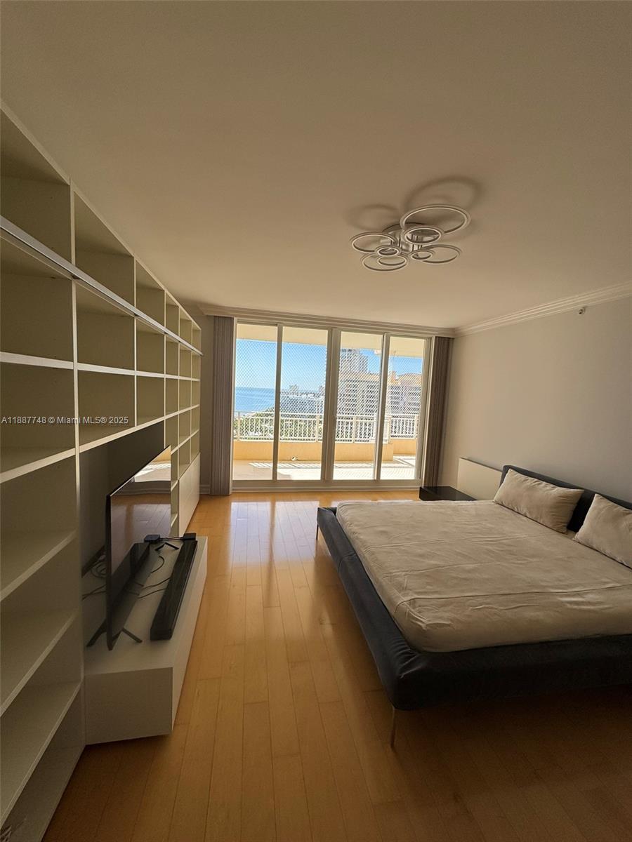 image Ocean Tower Two Condo18