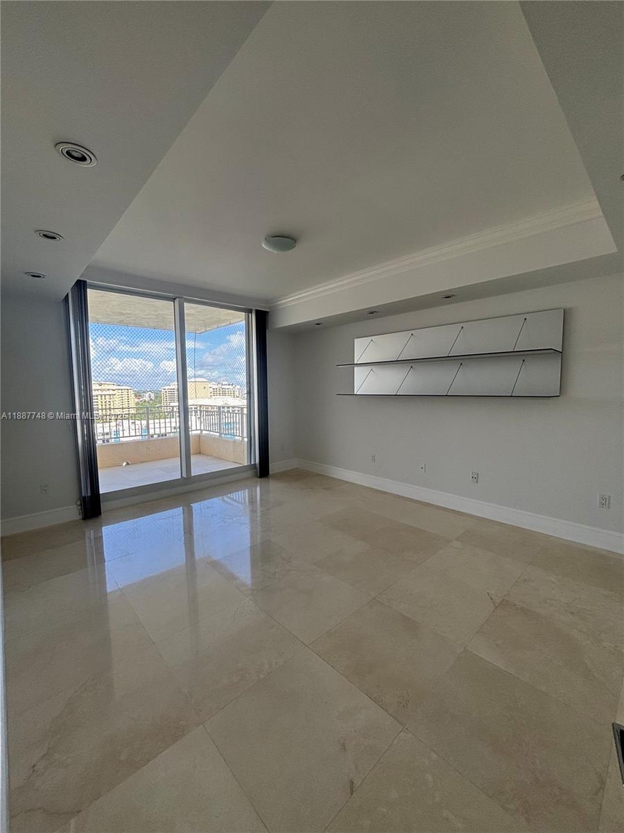 image Ocean Tower Two Condo32