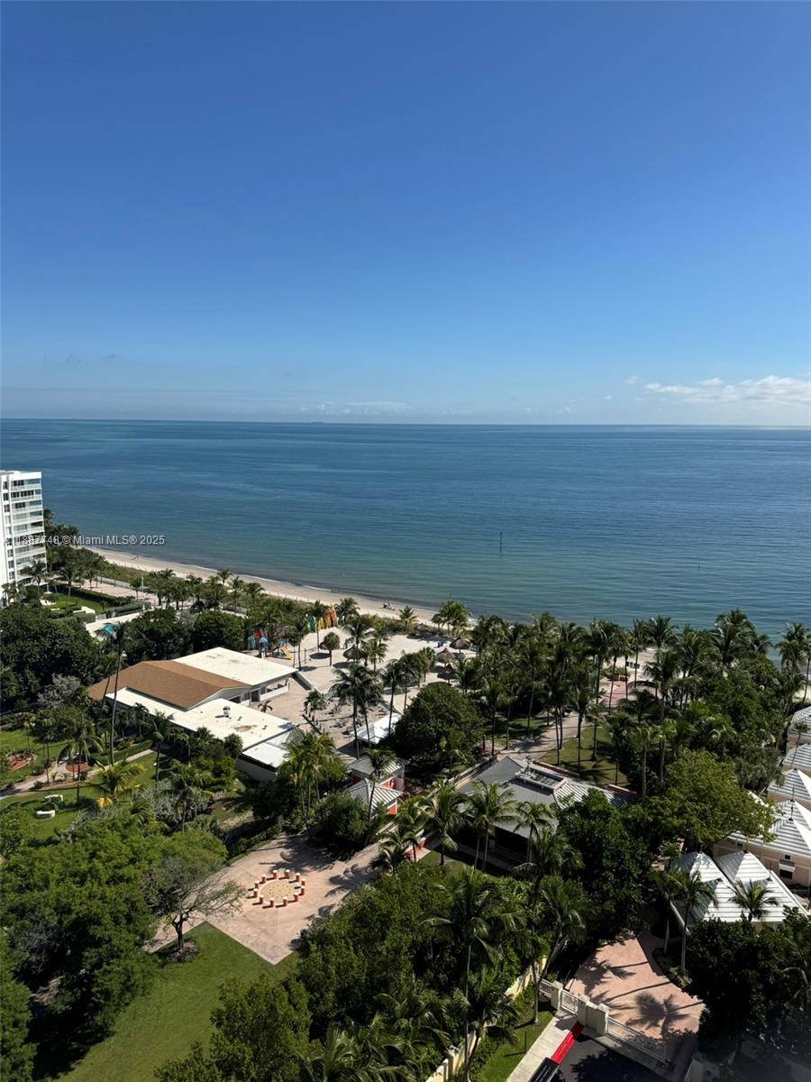 image Ocean Tower Two Condo47