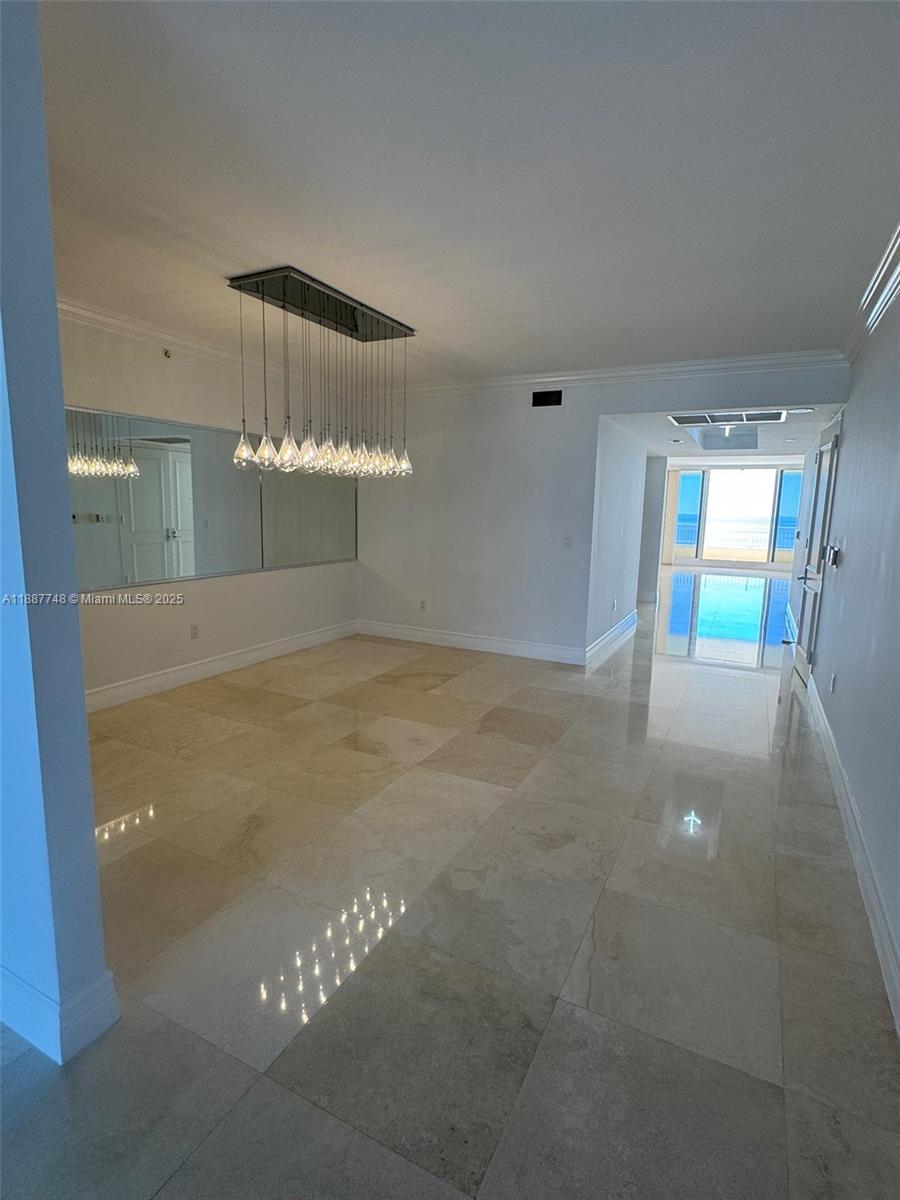 image Ocean Tower Two Condo4