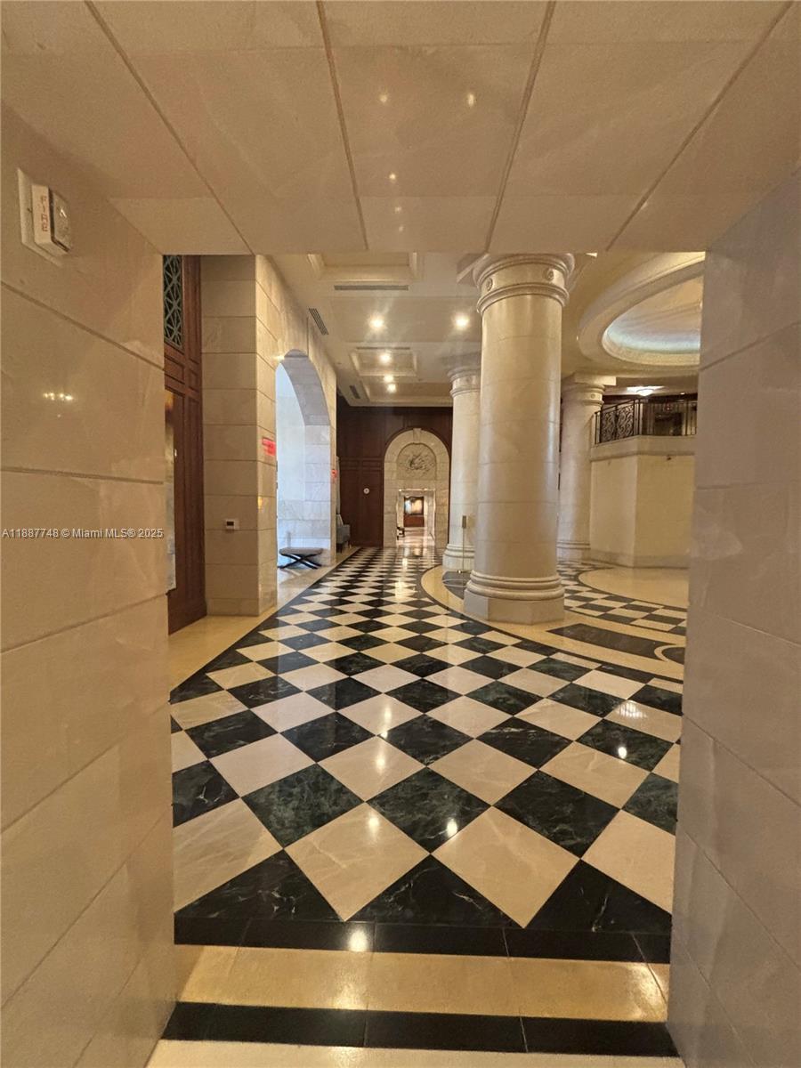 image Ocean Tower Two Condo61