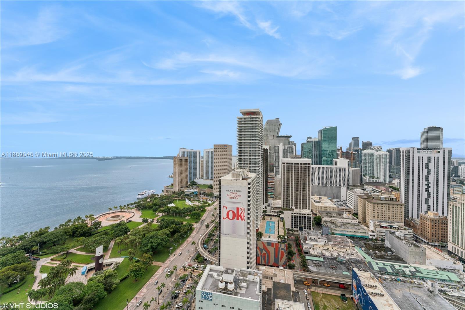 image Vizcayne North24