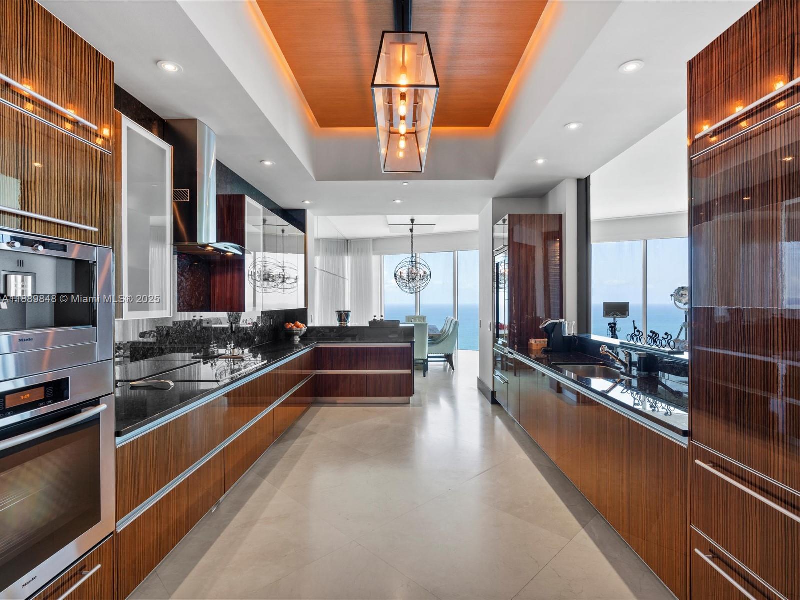 2711 S Ocean Dr #4005 Hollywood, FL 33019