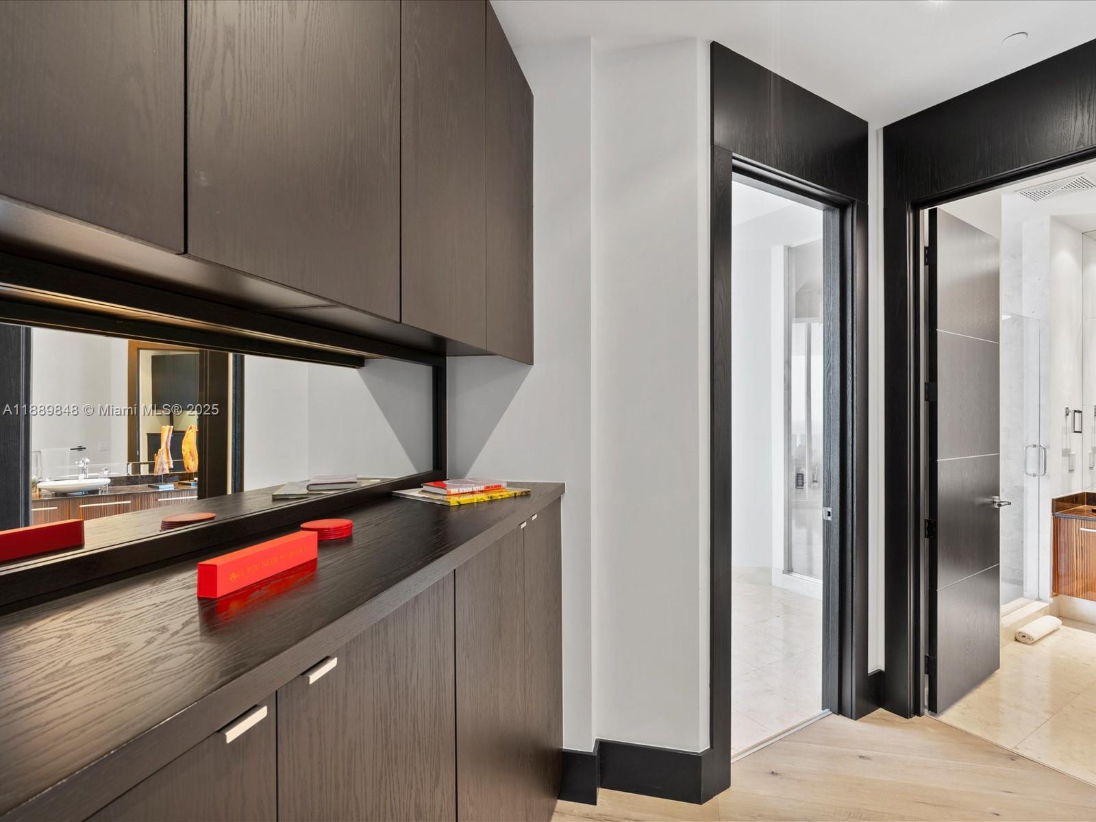 2711 S Ocean Dr #4005 Hollywood, FL 33019