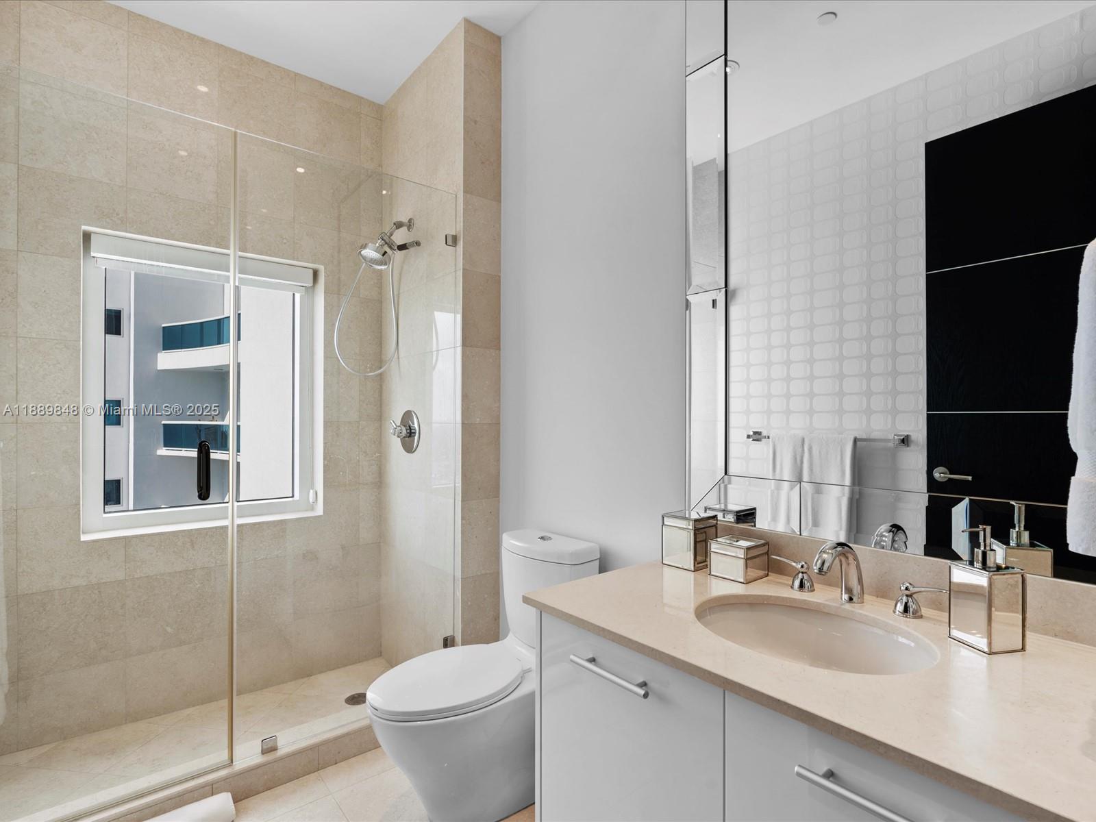 2711 S Ocean Dr #4005 Hollywood, FL 33019