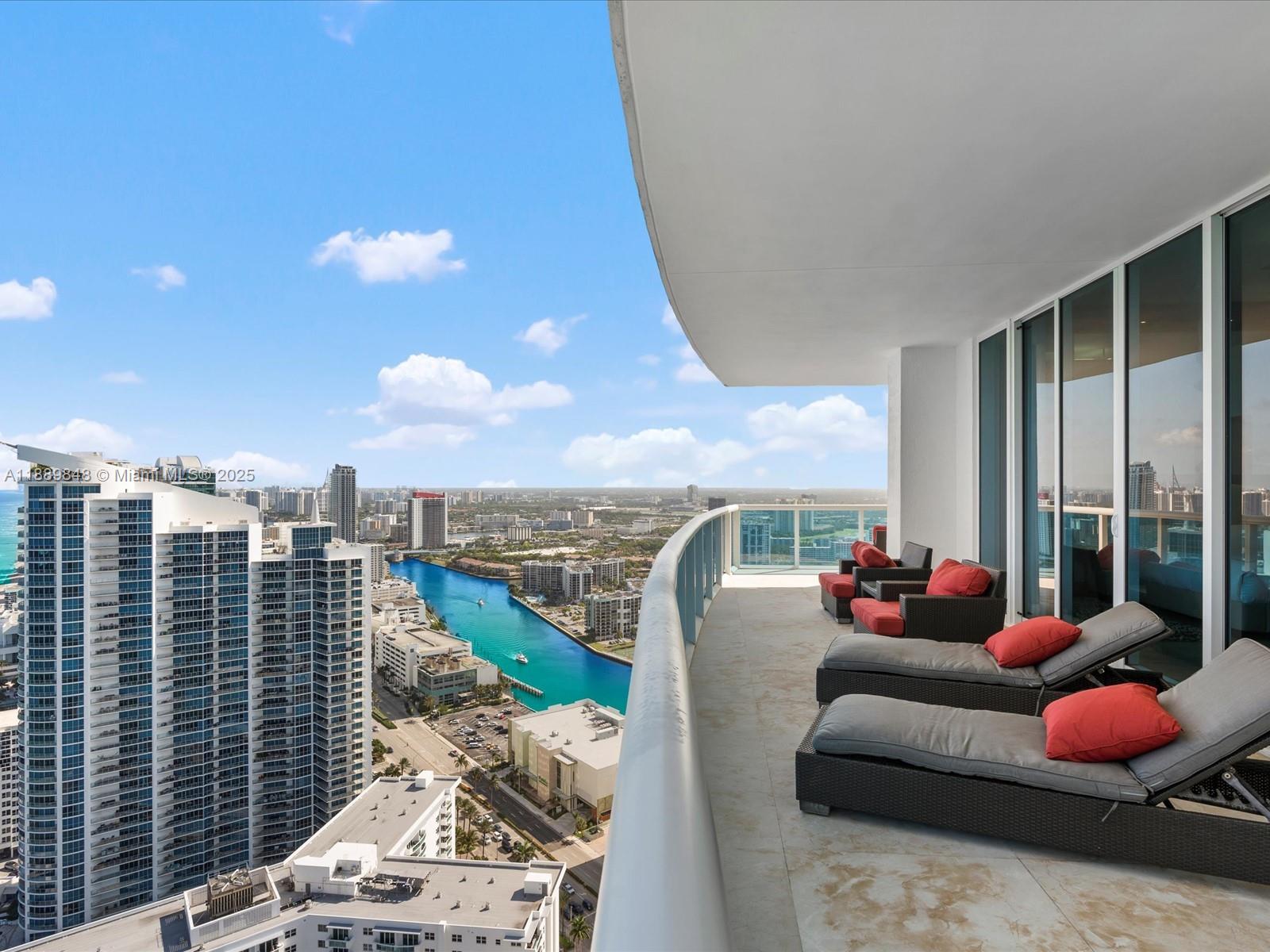 2711 S Ocean Dr #4005 Hollywood, FL 33019