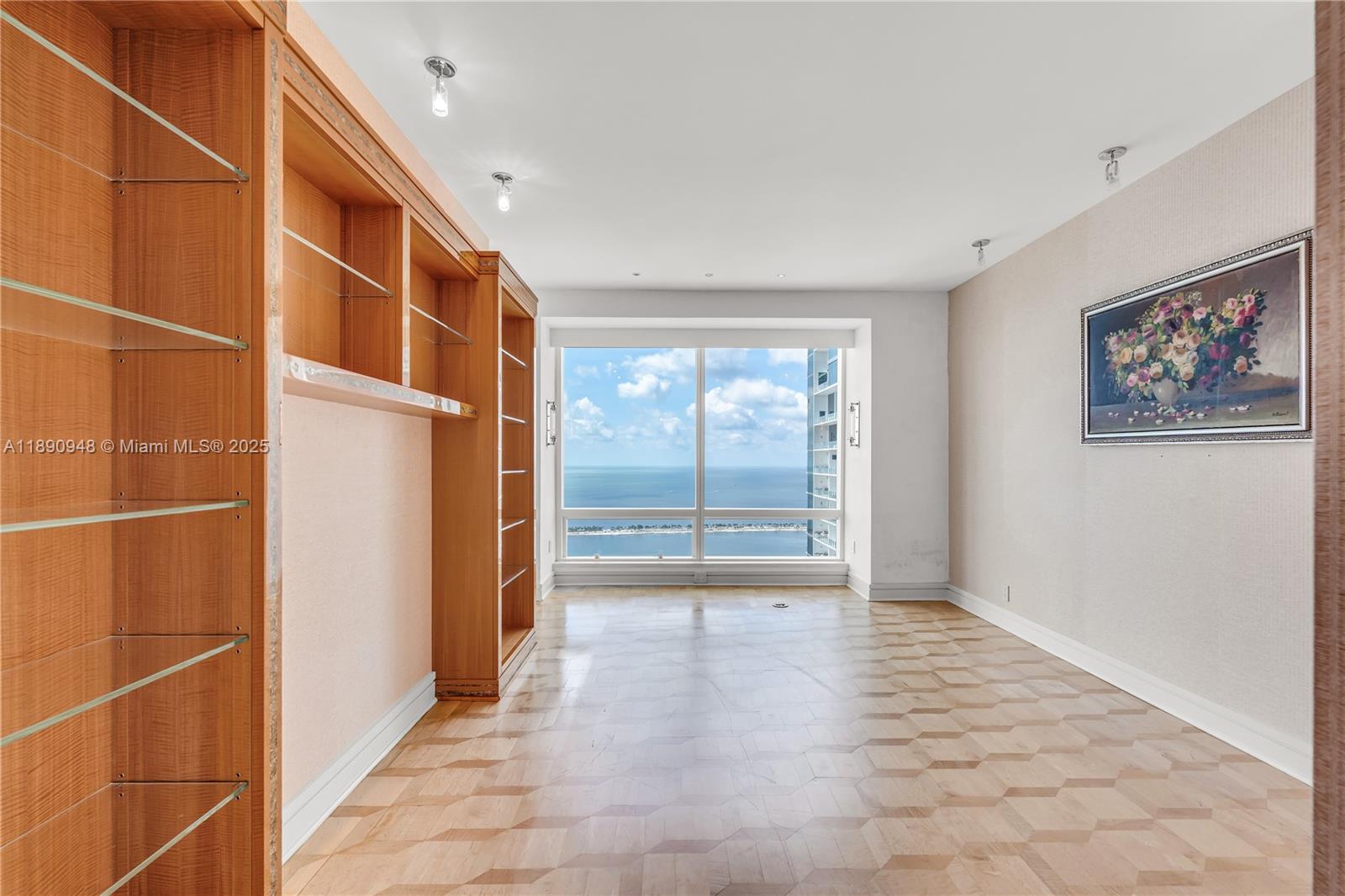 1425 Brickell Ave #54DEF Miami, FL 33131 1425 Brickell Ave #54DEF Miami, FL 33131