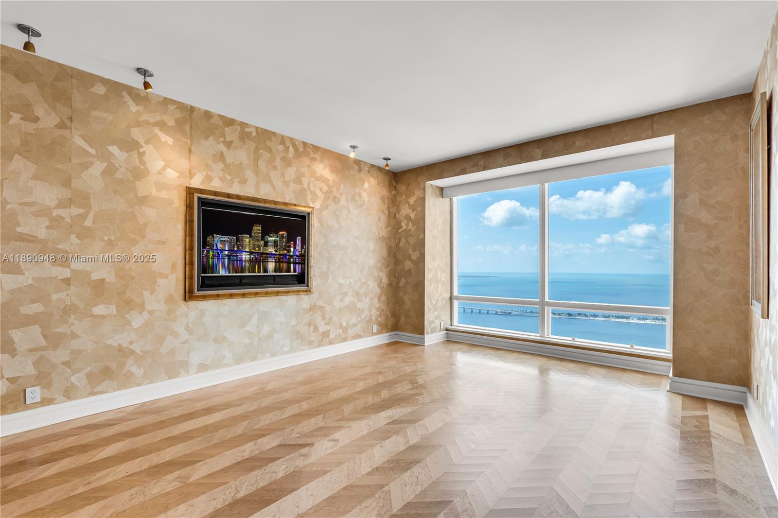 1425 Brickell Ave #54DEF Miami, FL 33131 1425 Brickell Ave #54DEF Miami, FL 33131