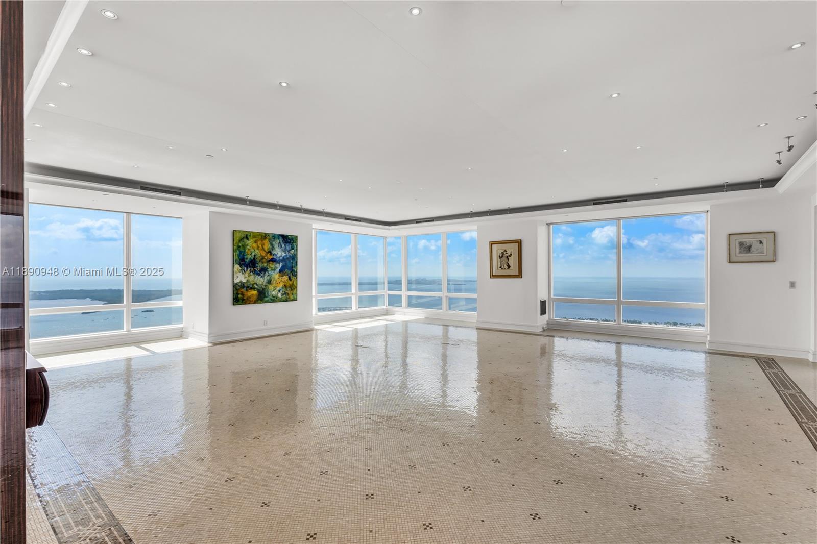 1425 Brickell Ave #54DEF Miami, FL 33131 1425 Brickell Ave #54DEF Miami, FL 33131