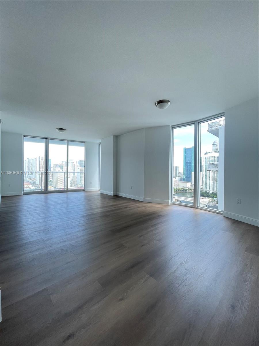 image Latitude On The River7