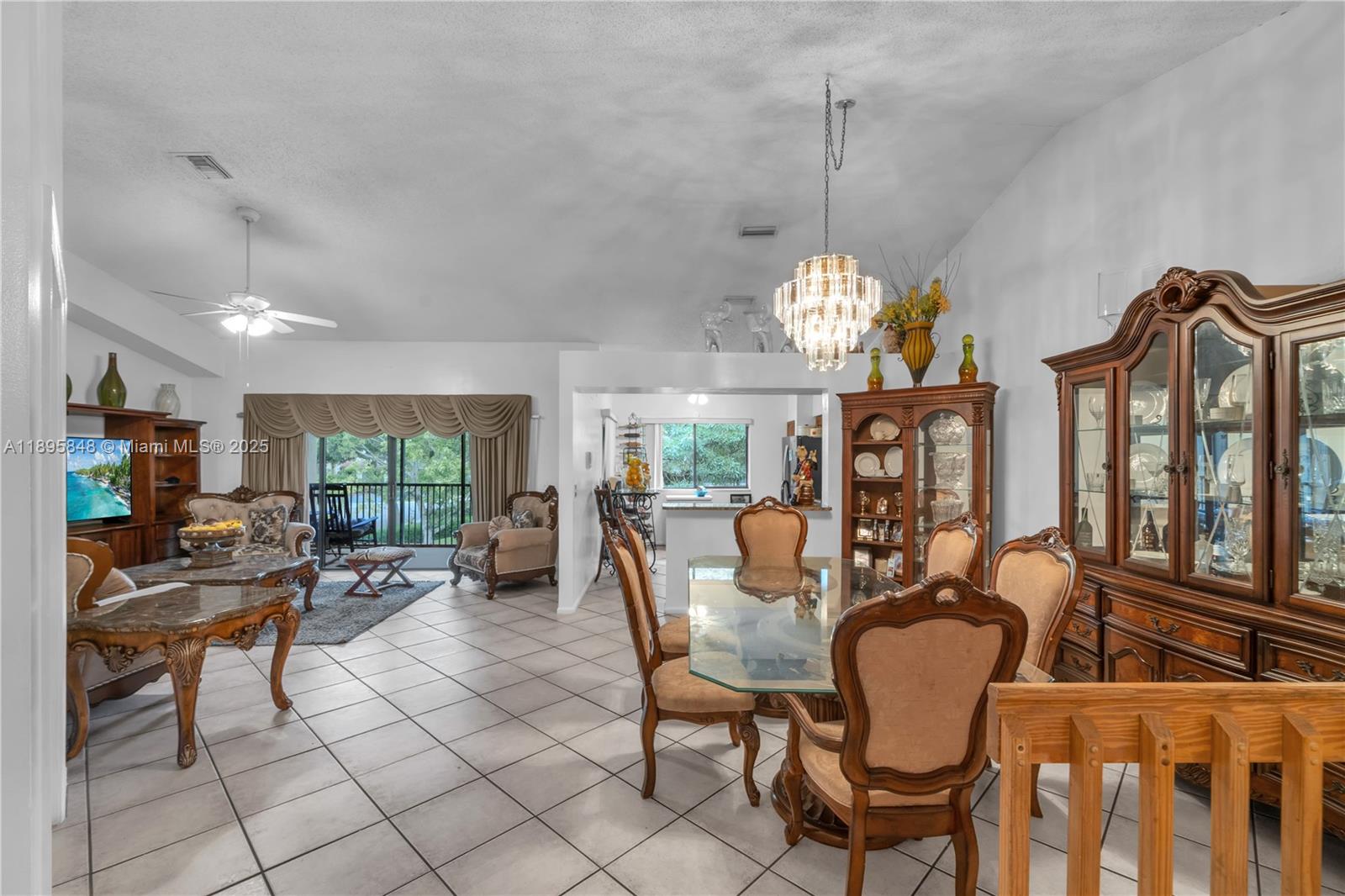 10547 NW 10th St #C-128 Plantation, FL 33322