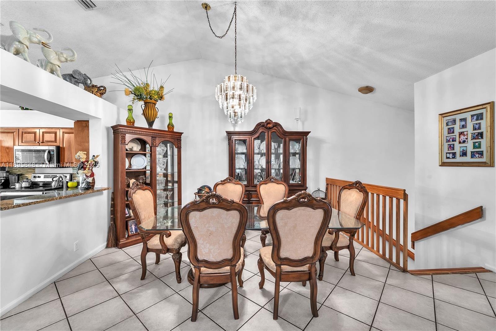 10547 NW 10th St #C-128 Plantation, FL 33322