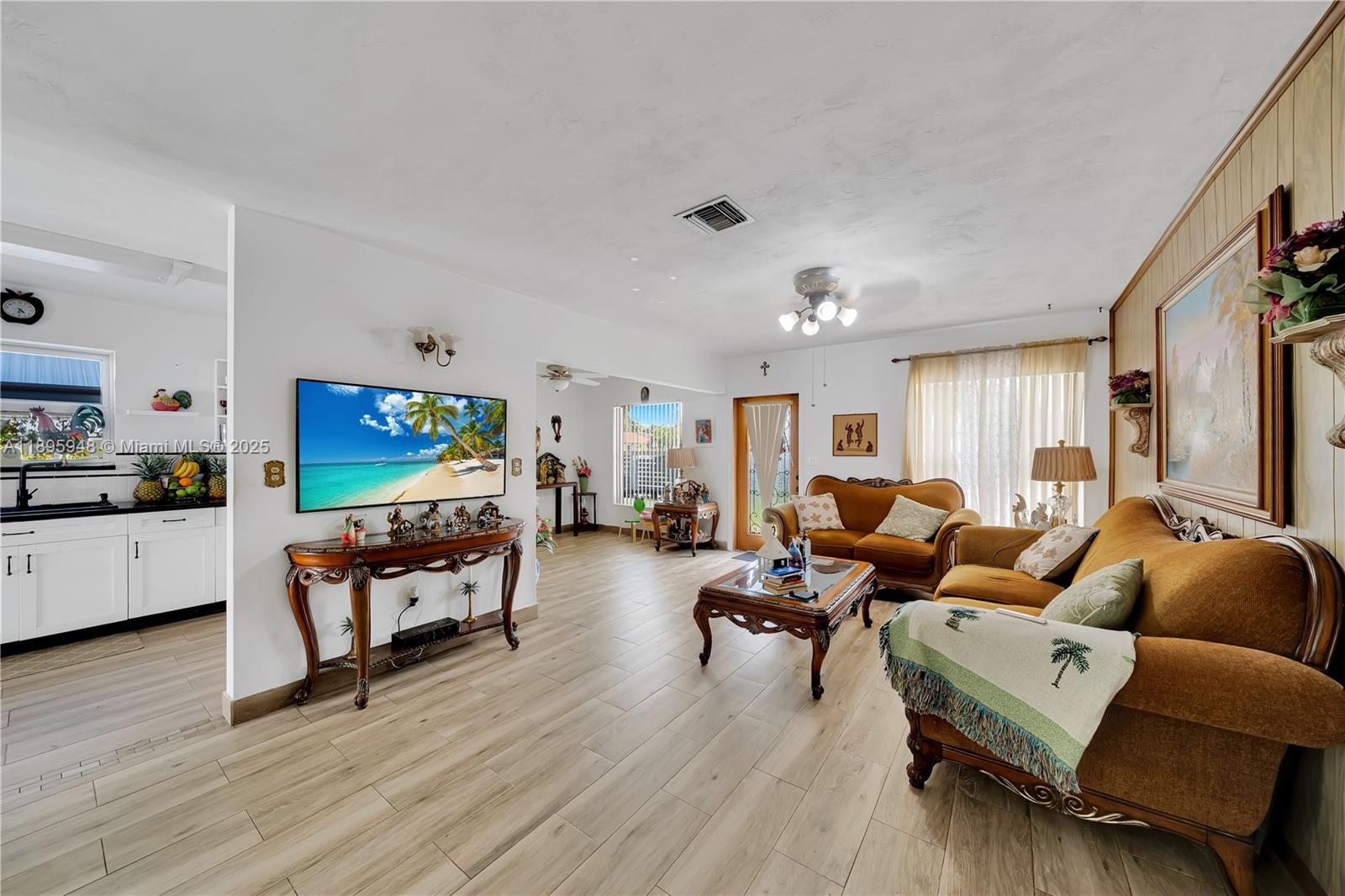 5402 SW 128th Pl Miami, FL 33175