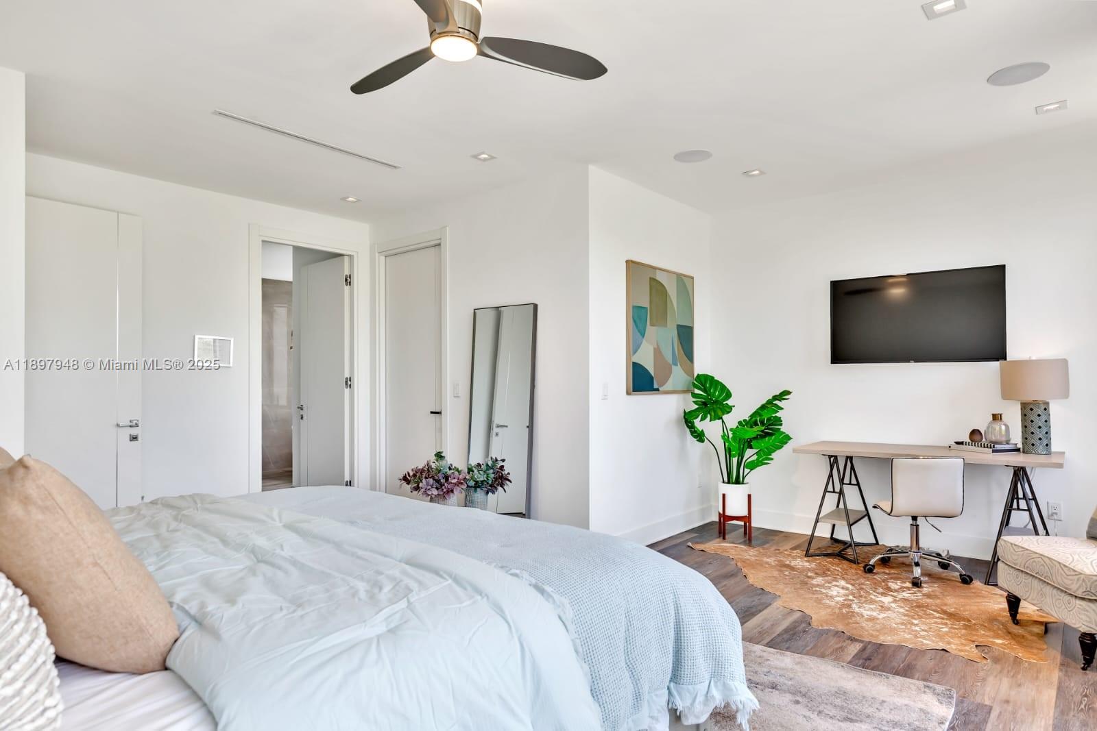 1516 SE 1st St Fort Lauderdale, FL 33301