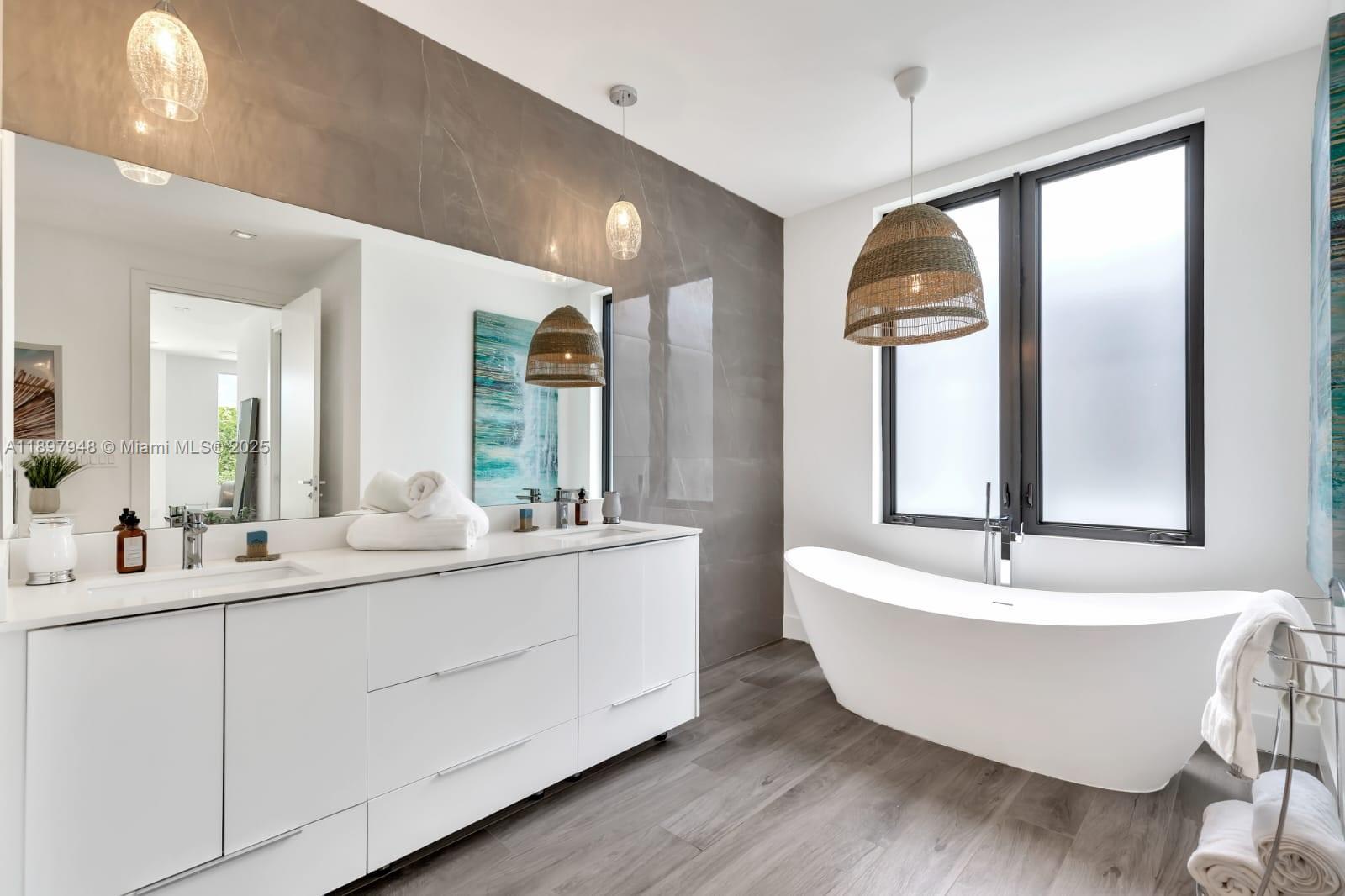 1516 SE 1st St Fort Lauderdale, FL 33301