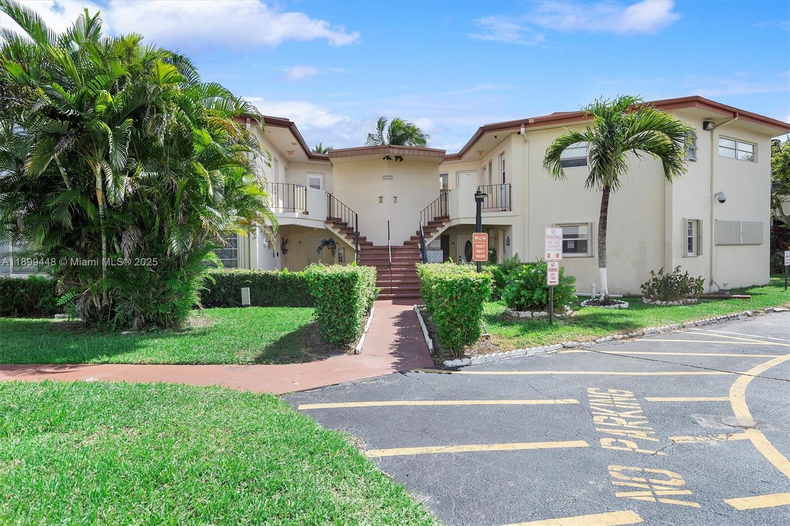 1635 NE Miami Gdns Dr #136
