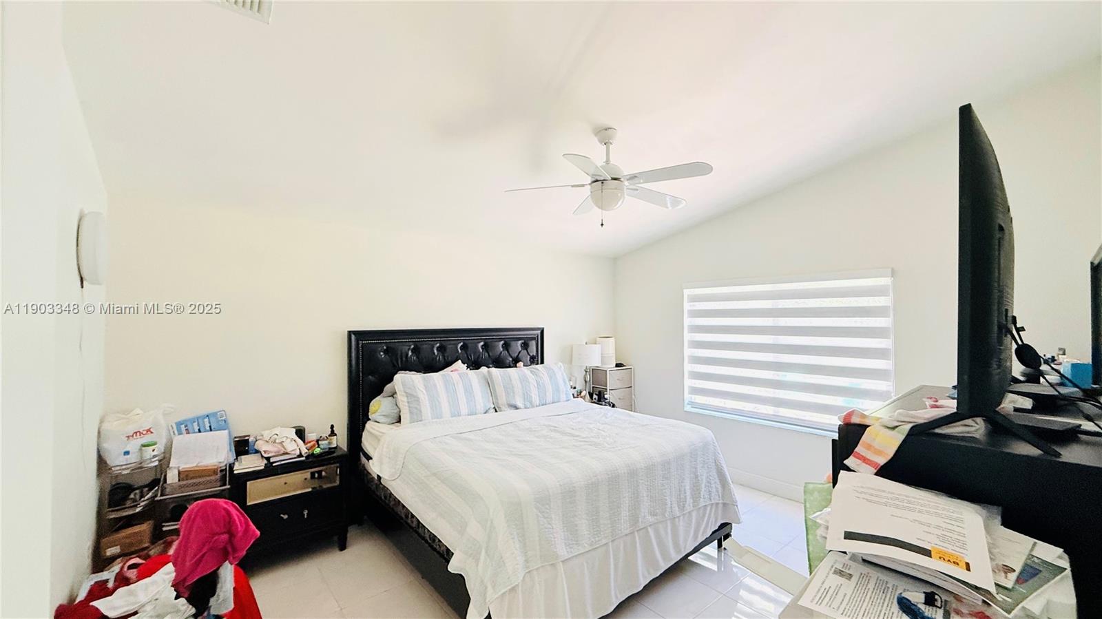 1235 NW 144th Ave Pembroke Pines, FL 33028