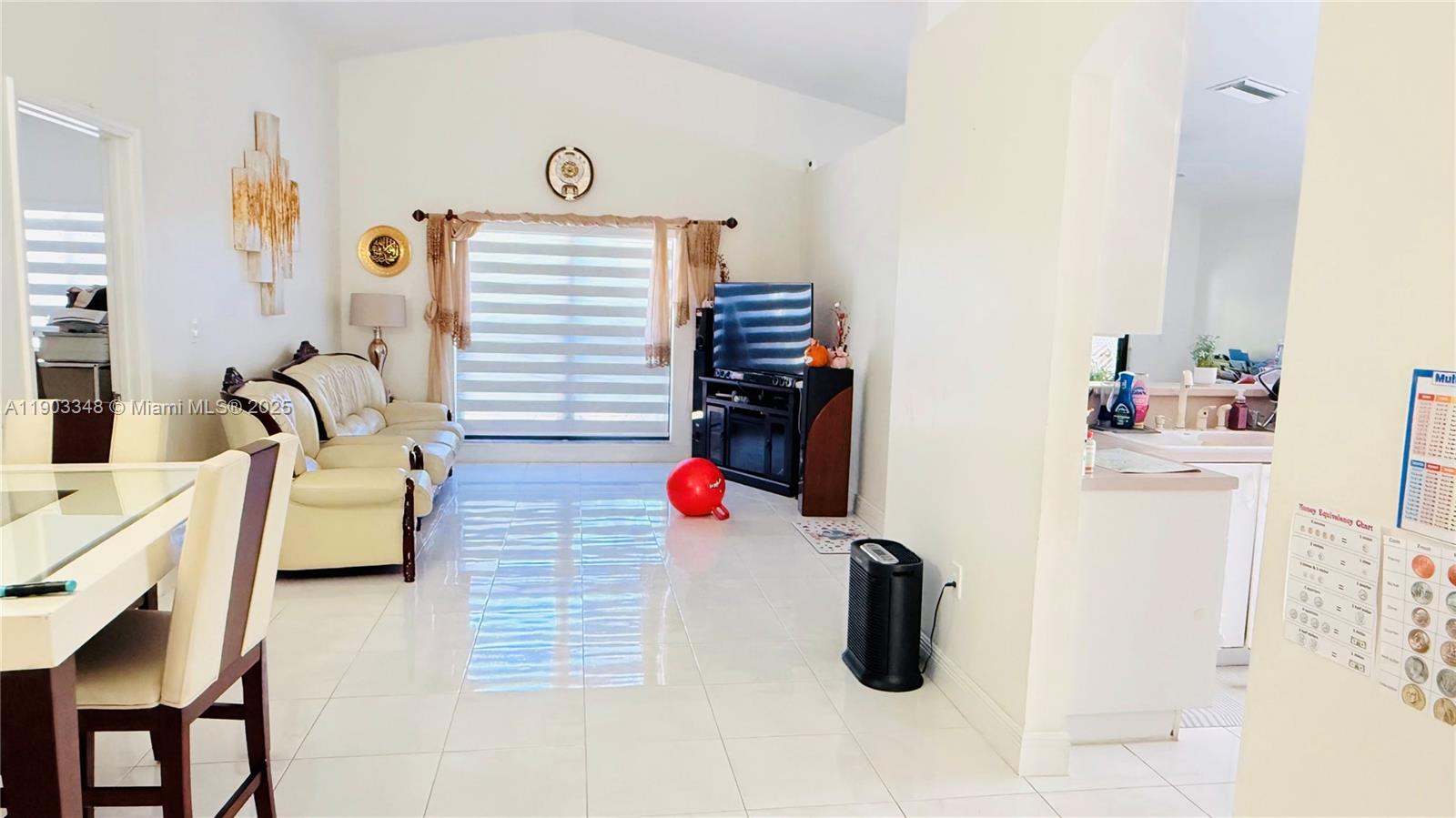 1235 NW 144th Ave Pembroke Pines, FL 33028