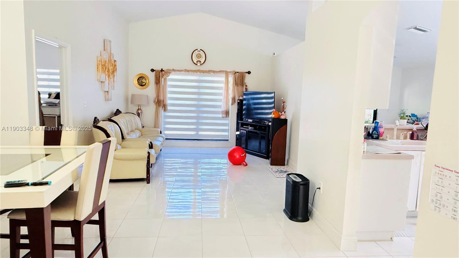 1235 NW 144th Ave Pembroke Pines, FL 33028