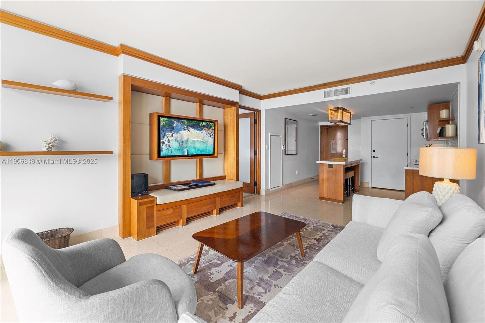 image Carillon Condo4