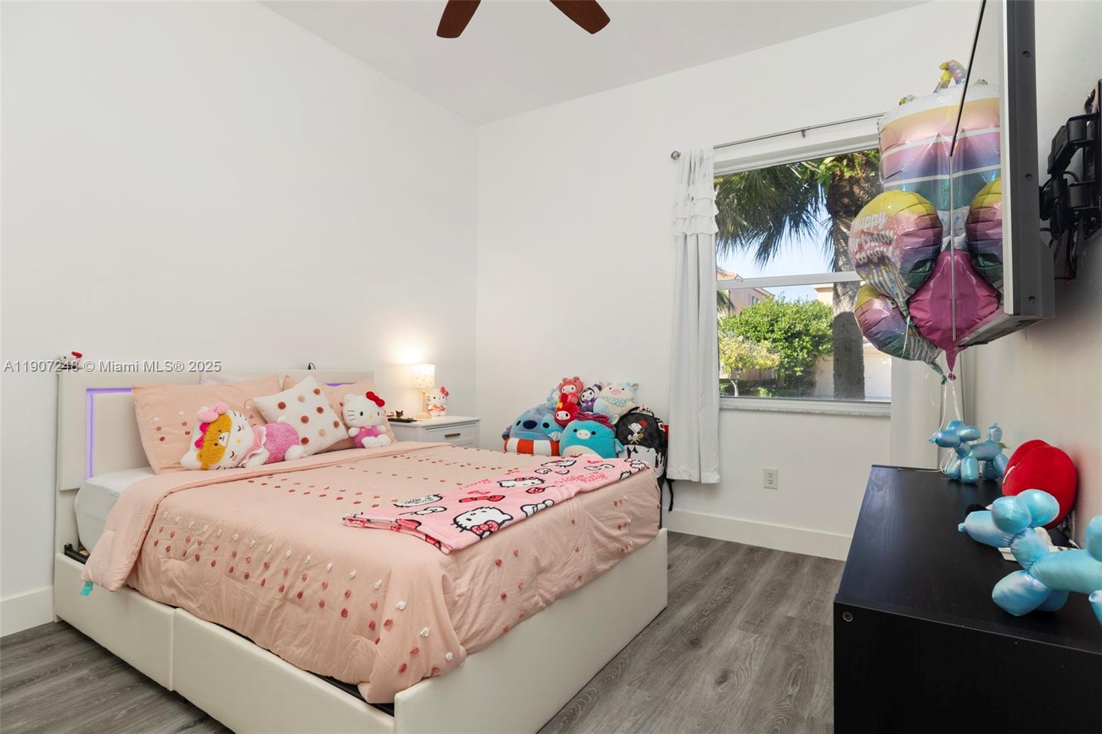 16748 SW 16th St Pembroke Pines, FL 33027