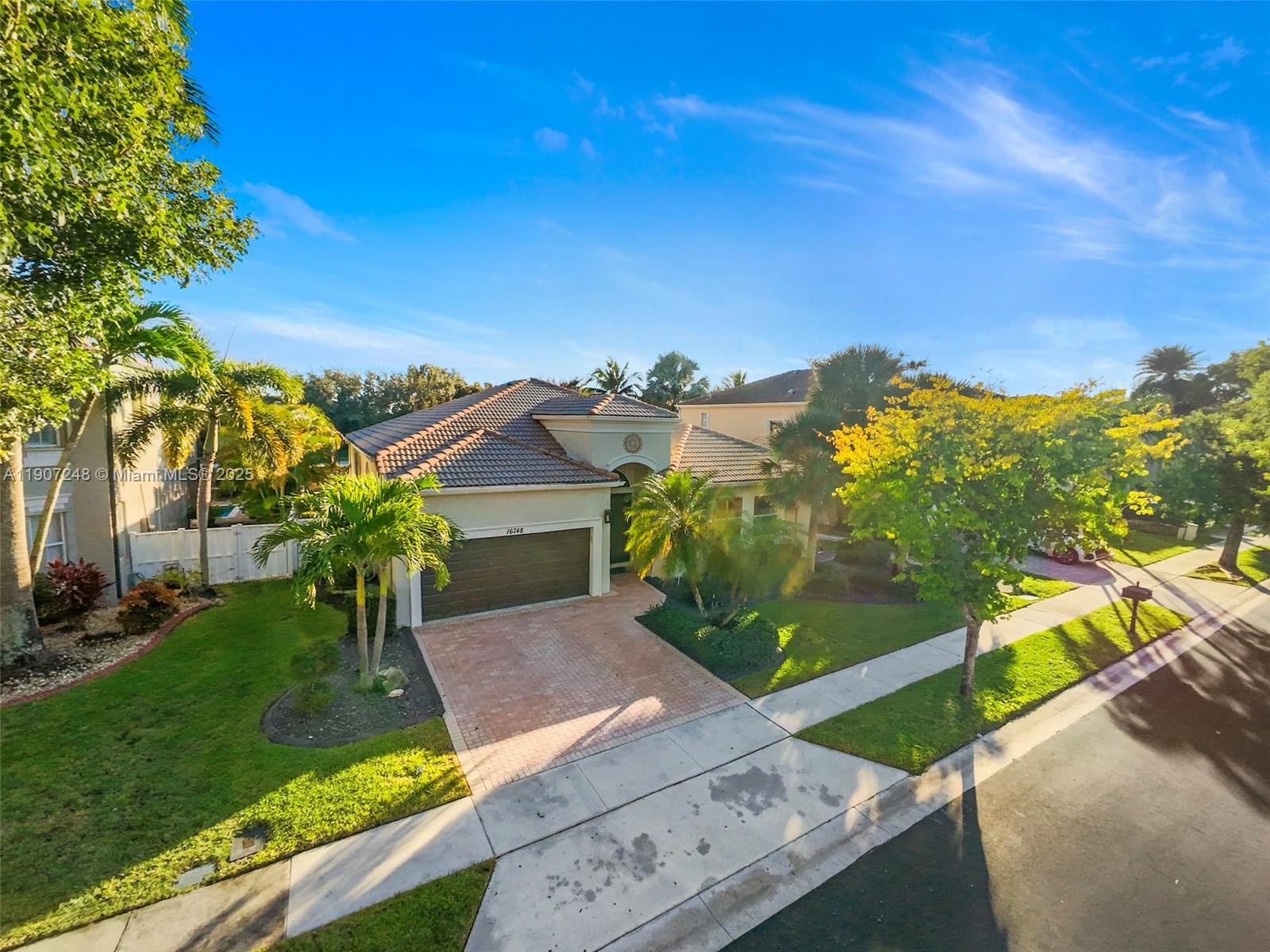 16748 SW 16th St Pembroke Pines, FL 33027