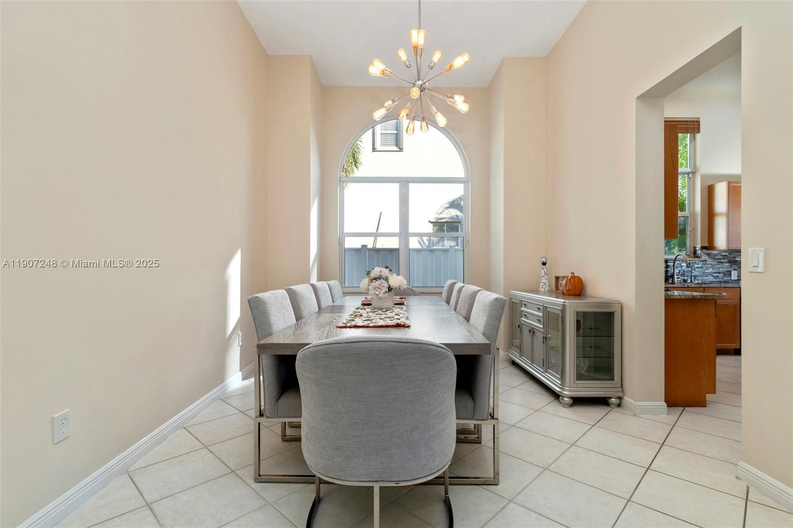 16748 SW 16th St Pembroke Pines, FL 33027