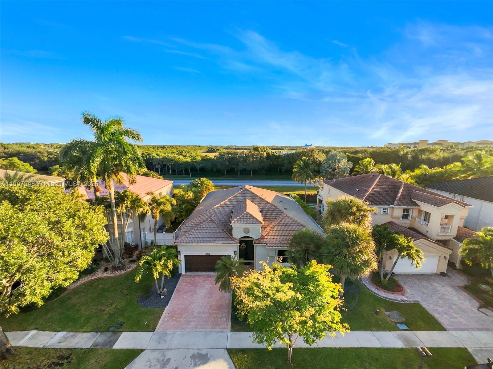 16748 SW 16th St Pembroke Pines, FL 33027