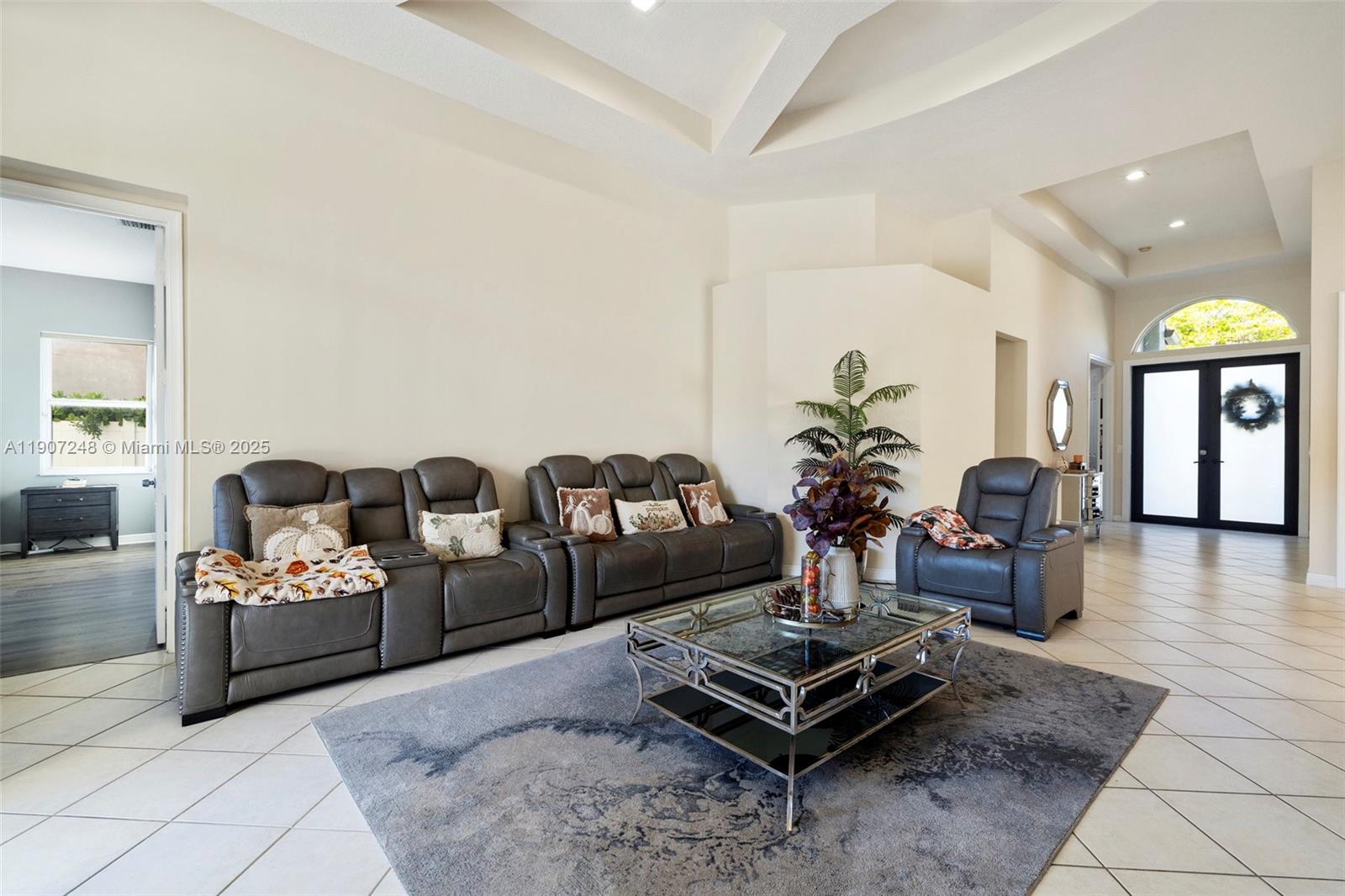 16748 SW 16th St Pembroke Pines, FL 33027