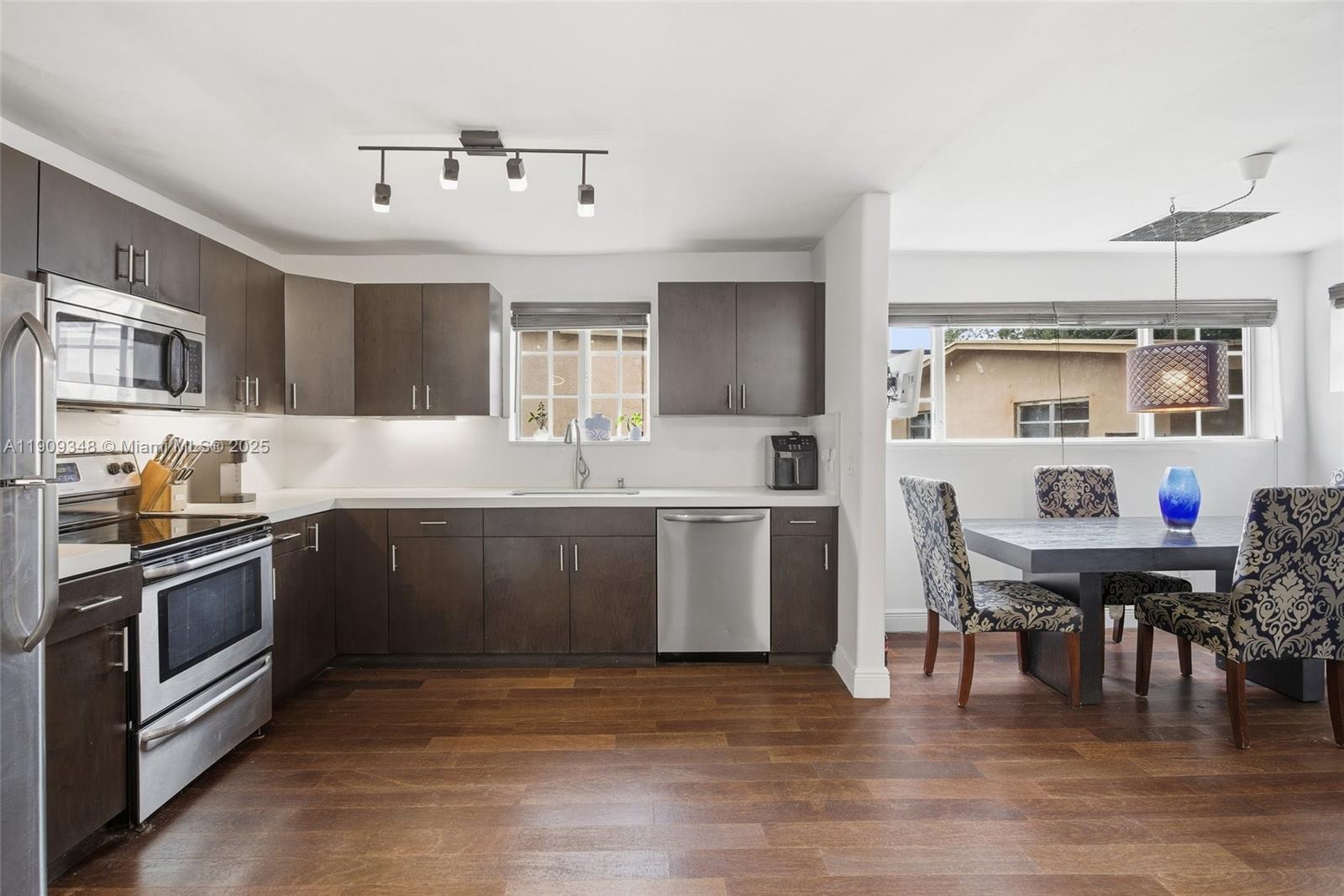 349 NW 46th St Miami, FL 33127