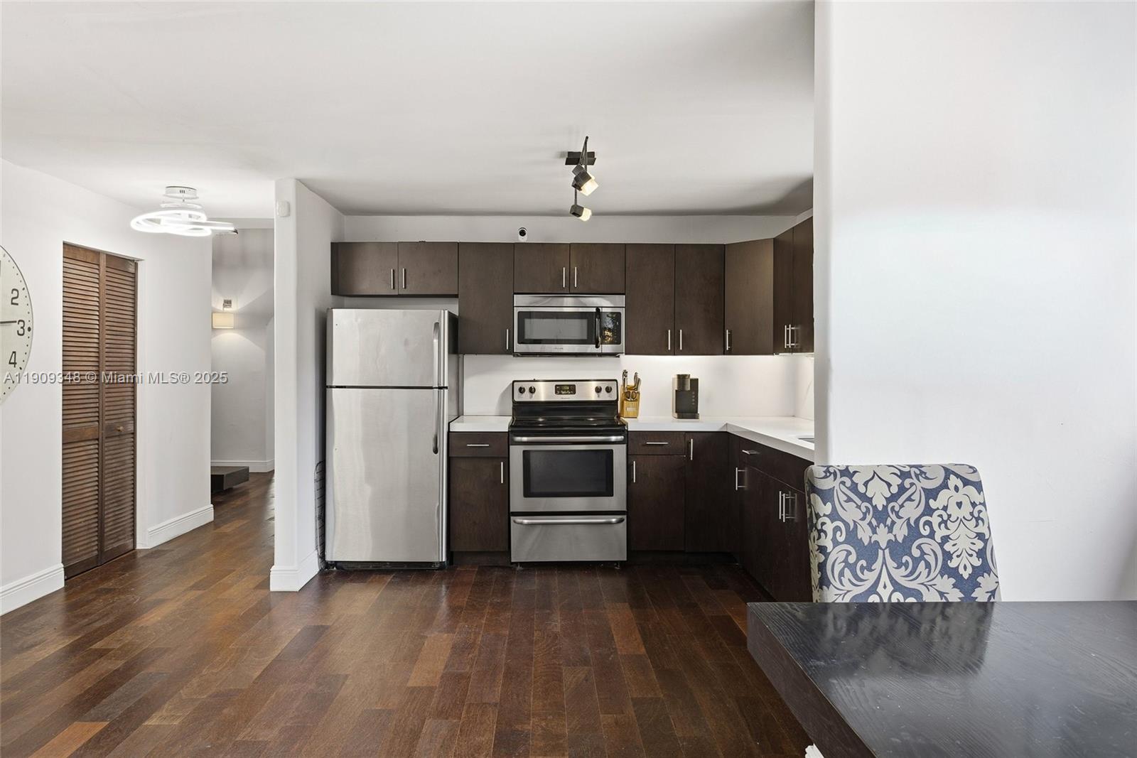 349 NW 46th St Miami, FL 33127