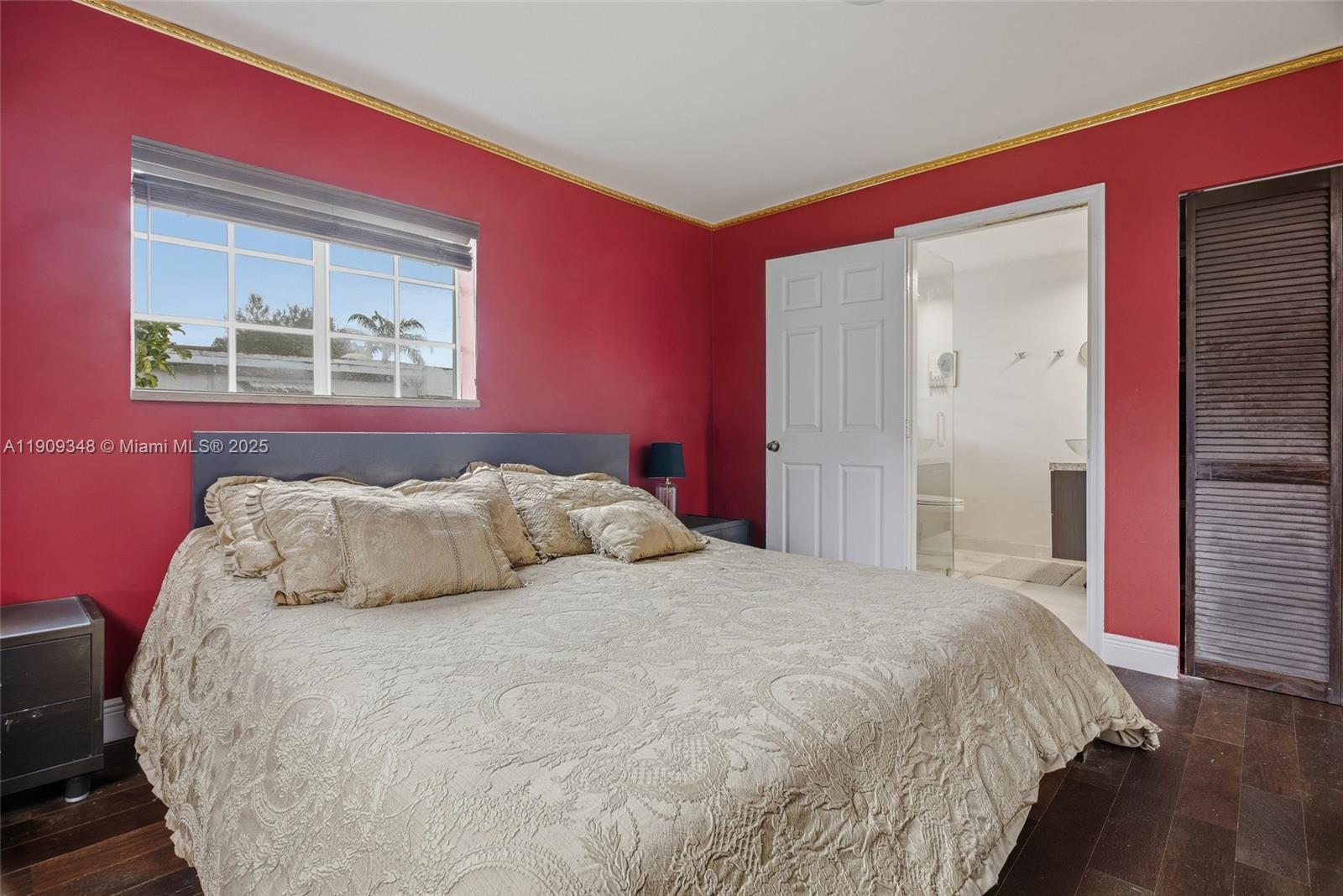 349 NW 46th St Miami, FL 33127