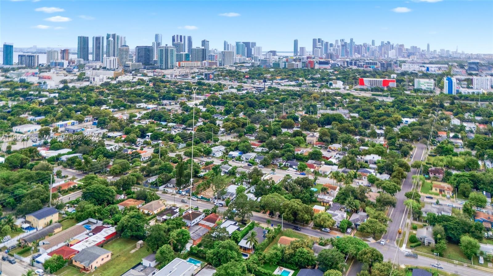 349 NW 46th St Miami, FL 33127