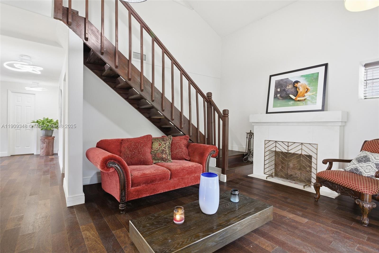 349 NW 46th St Miami, FL 33127