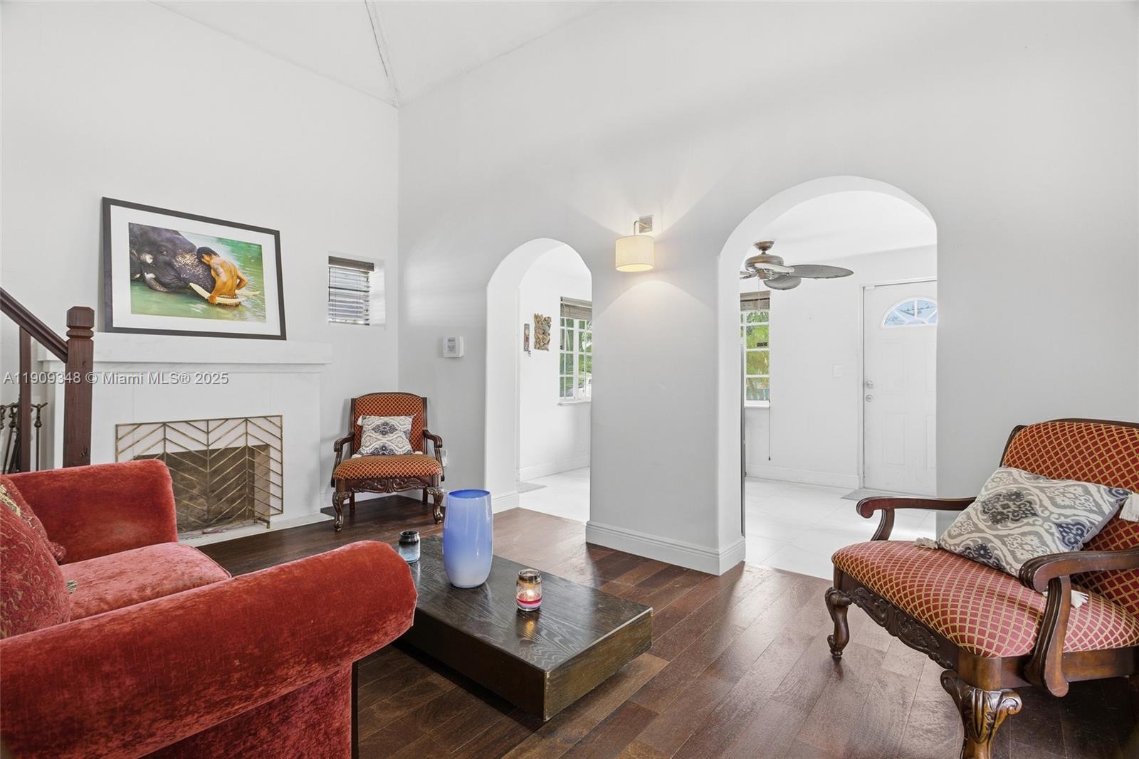 349 NW 46th St Miami, FL 33127