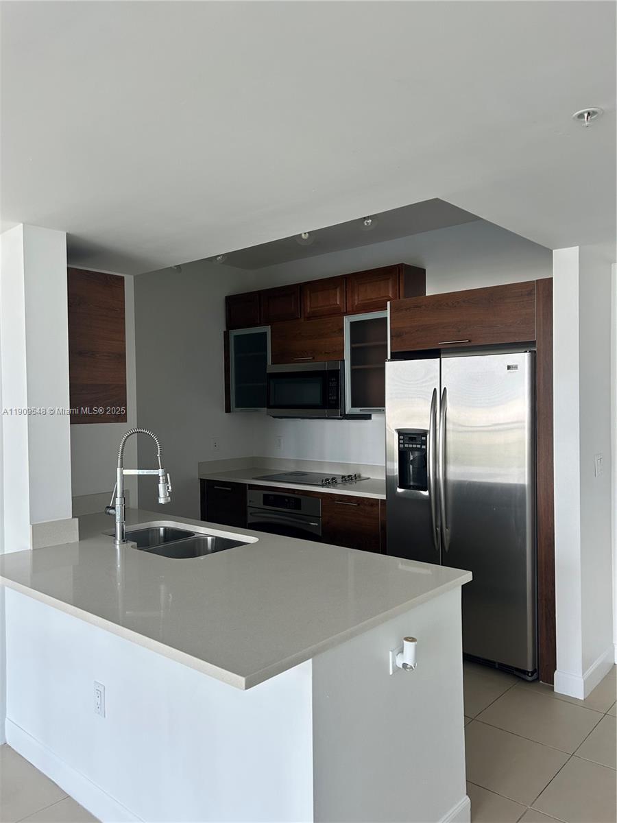 480 Hibiscus St #916